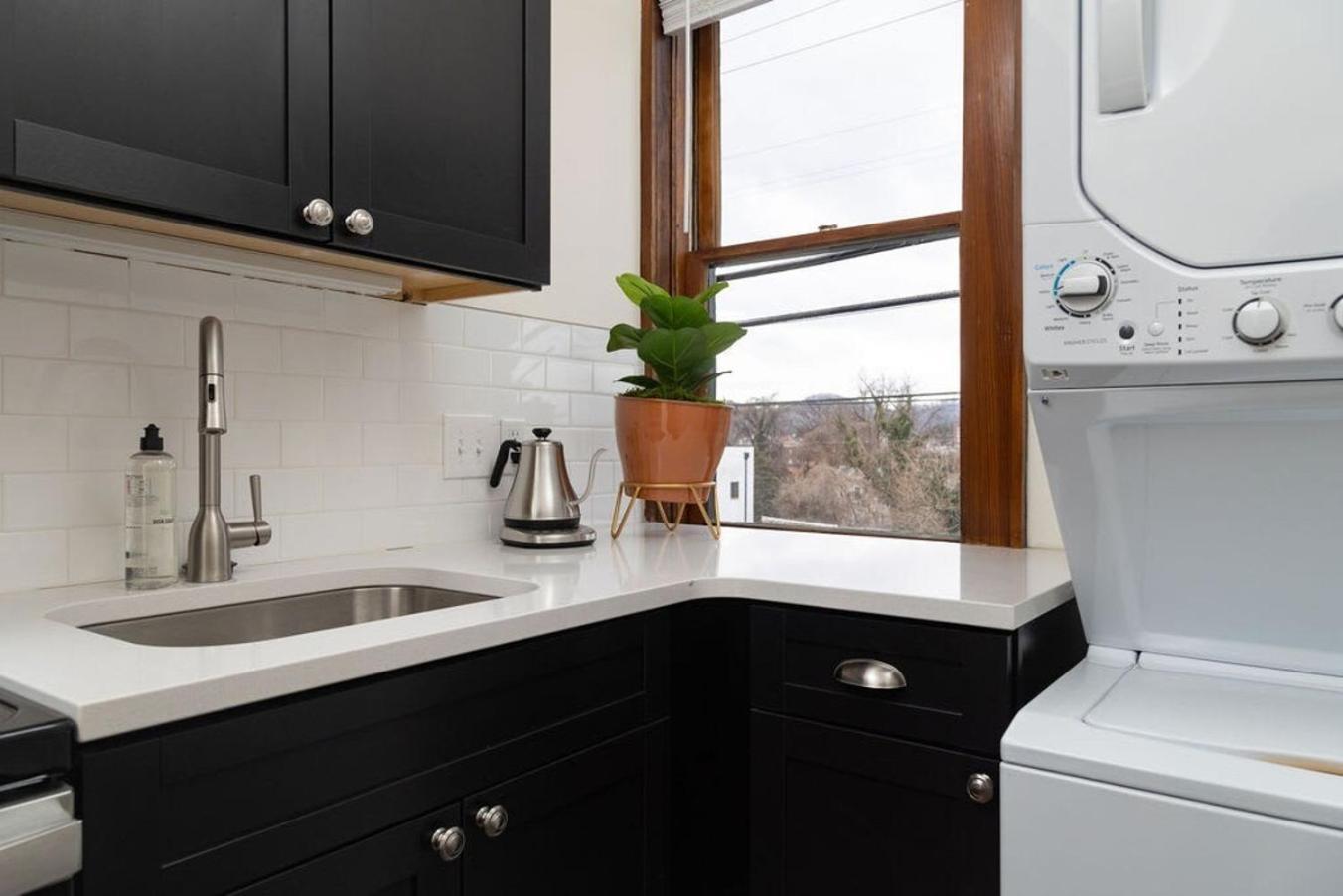 דירות רואנוק Luxury Multi-Unit Historic Building Near Downtown מראה חיצוני תמונה